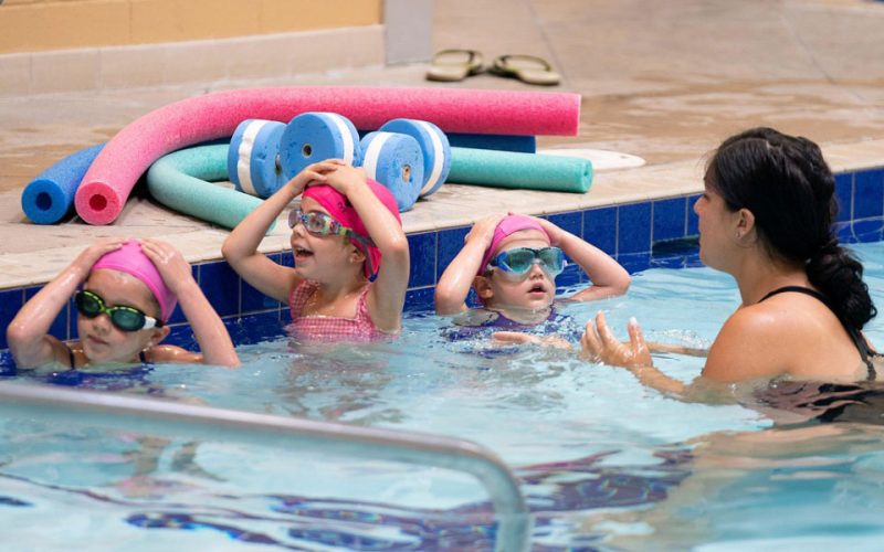 What swimming instructors notice within the first five minutes of a lesson