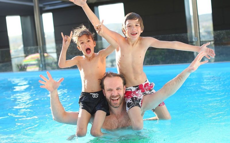 What children really need to learn before swimming alone